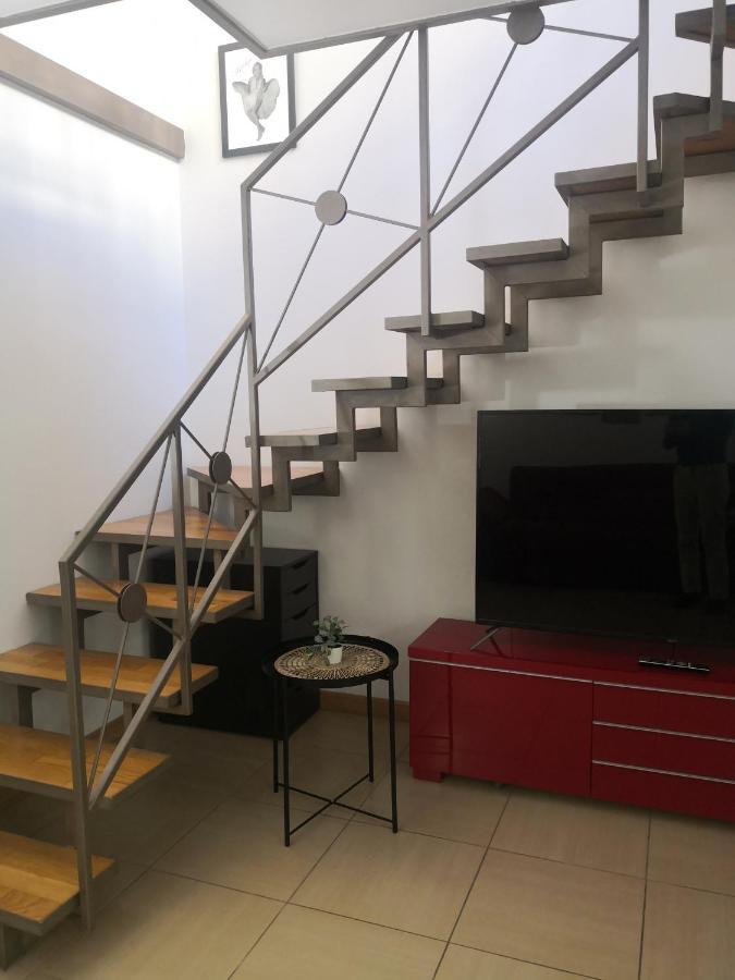 Appartamento Loft Ristrutturato Vicino M4 Argonne - San Benigno